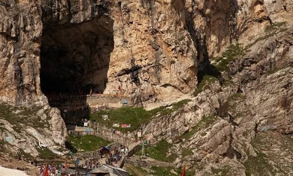 Amarnath Yatra 2026 Complete Travel Guide: Registration, Routes, Cost, Helicopter Booking & Travel Tips